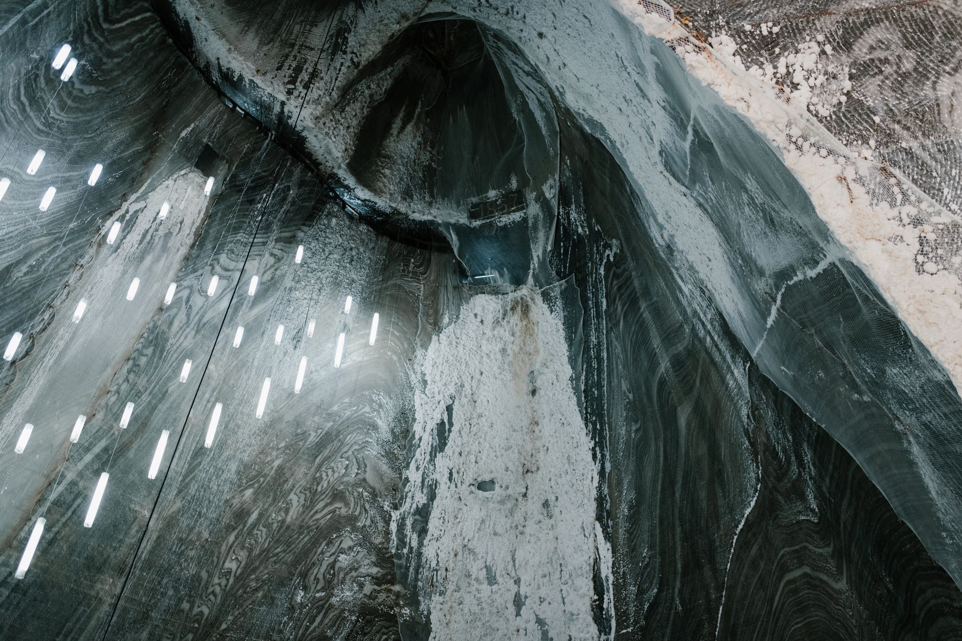 Pompage inondation cave équipe à Mulhouse